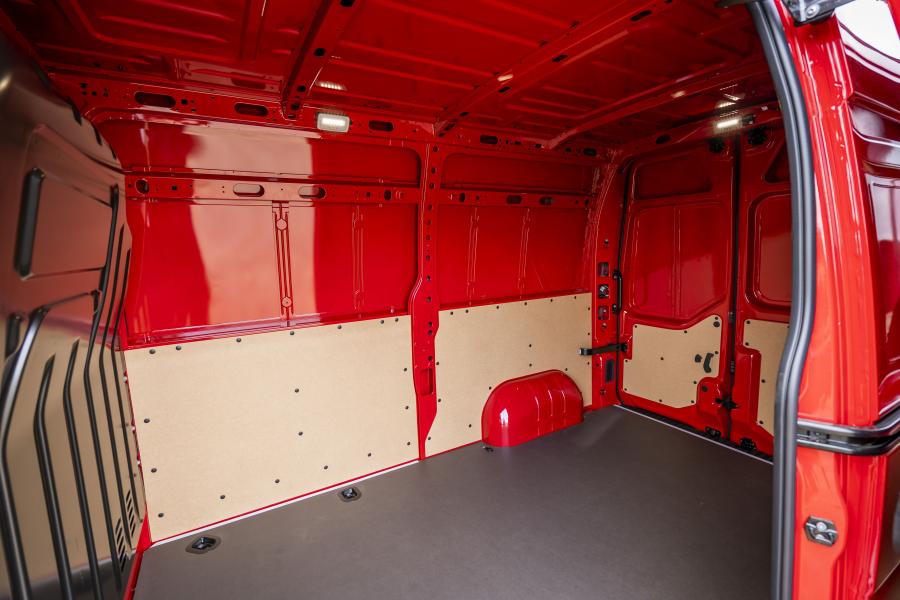 Багажник Vauxhall Movano Van 2019 года  (фото 23 из 38)